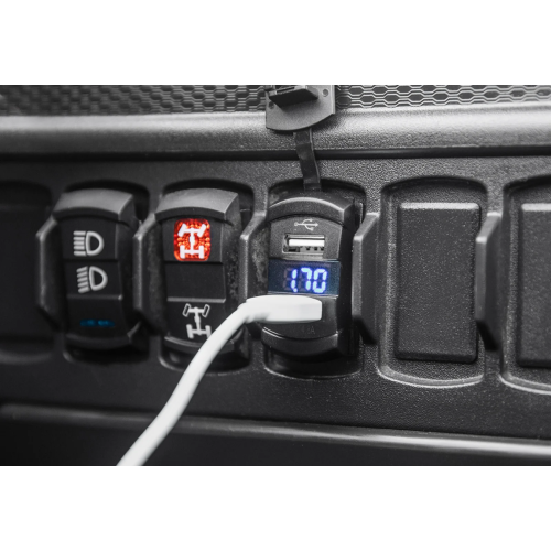 SuperATV 12 V UTV Voltmeter and Dual USB Charger